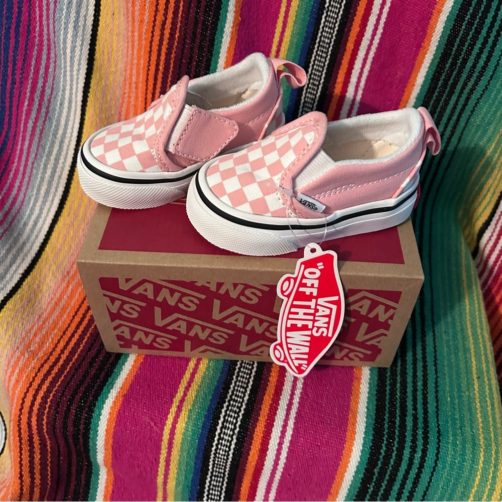 Slip-On Velcro baby 'Powder Pink Checkerboard' - Picture 3 of 3